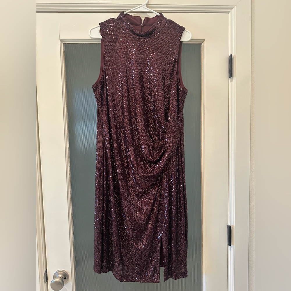 Elegant Burgundy Sequin Dress